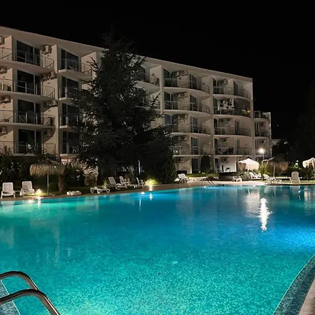 Sarafovo Atlantis 58 بورغاس