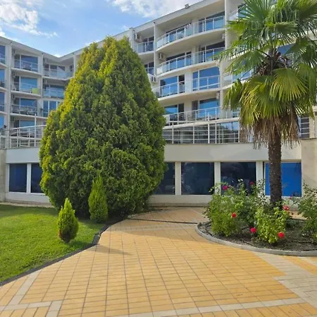 Sarafovo Atlantis 58 شقة *