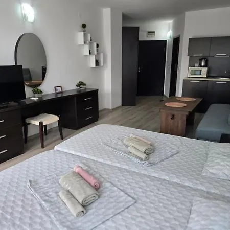 Sarafovo Atlantis 58 بورغاس