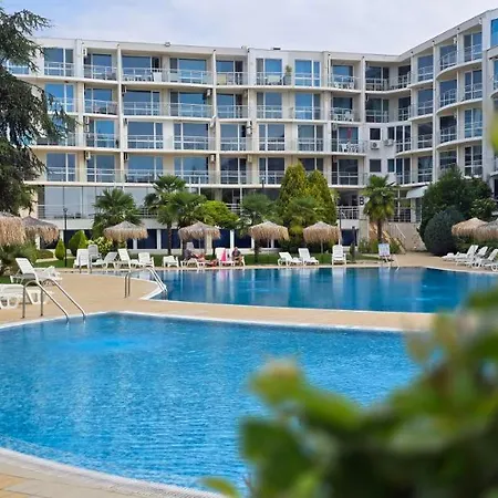 Sarafovo Atlantis 58 بورغاس