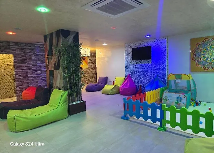 Sarafovo Atlantis 58 * Бургас